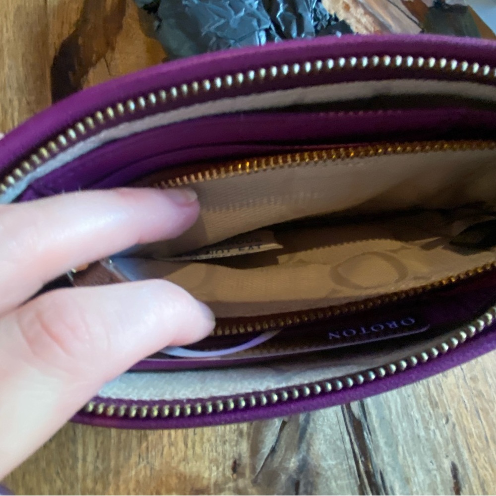 NWT | Oroton Two-Tone Leather Wallet Clutch - Picture 8 of 14